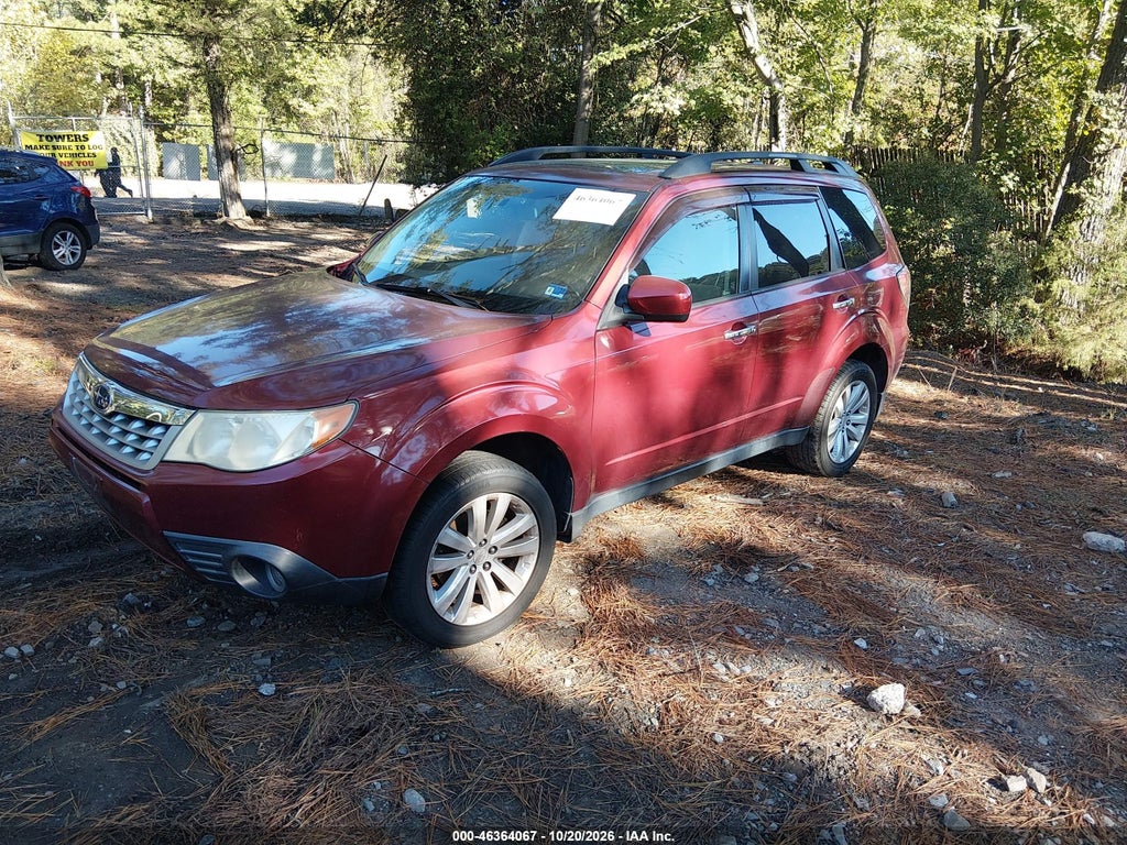 2013 Subaru Forester 2.5X Premium photo 2