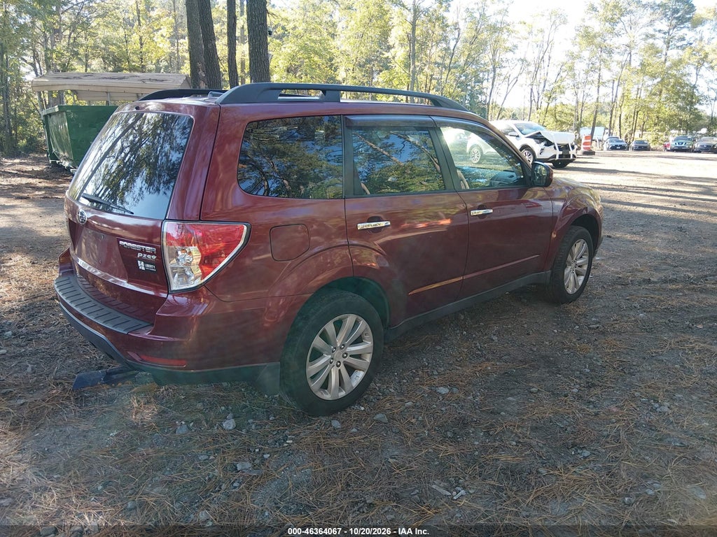 2013 Subaru Forester 2.5X Premium photo 4