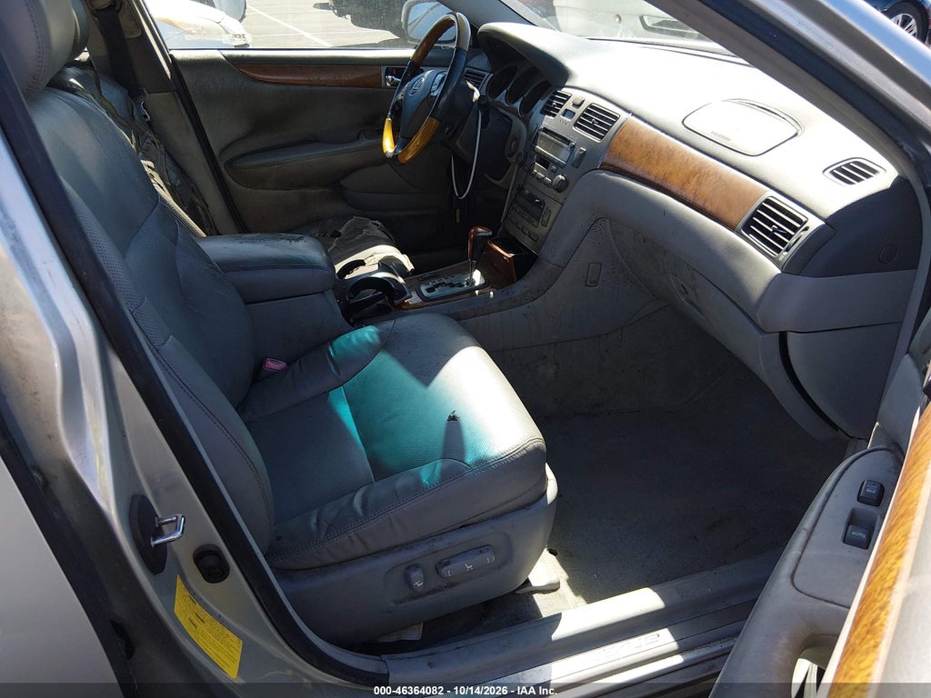 2005 Lexus ES 330 photo 5