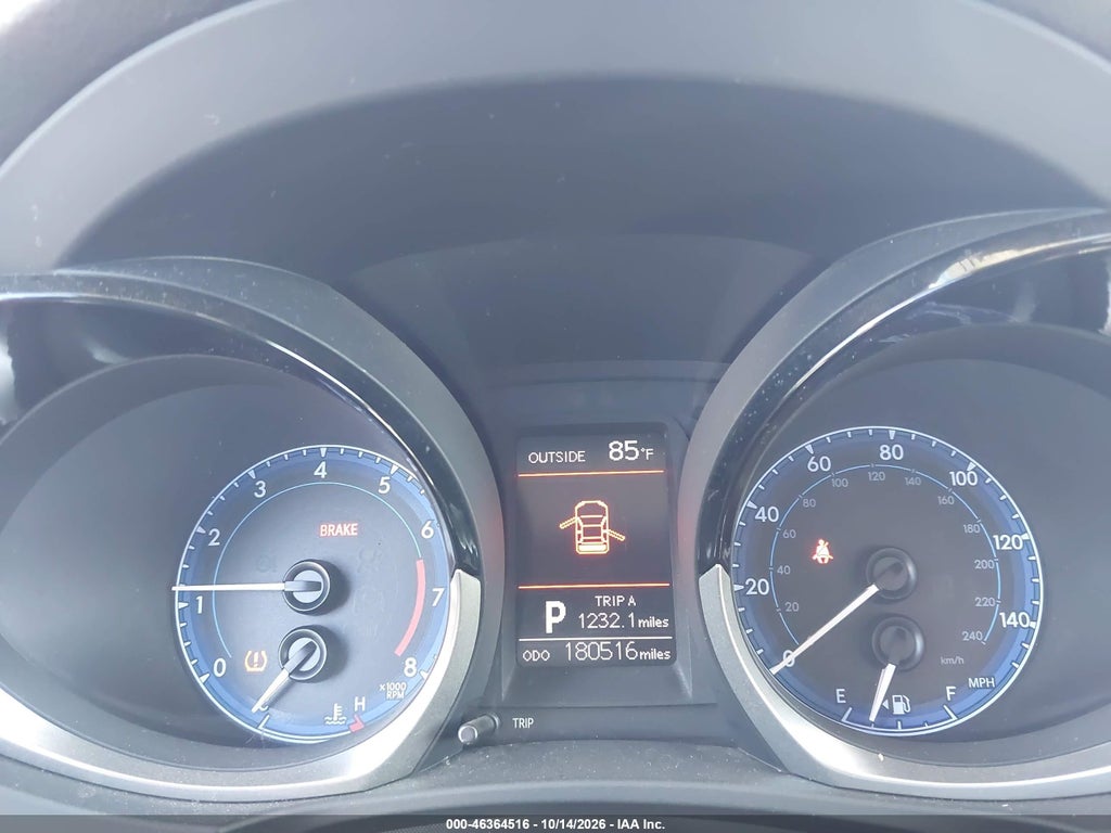 2014 Toyota Corolla S Plus photo 7