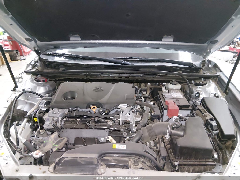 2020 Toyota Camry SE photo 10
