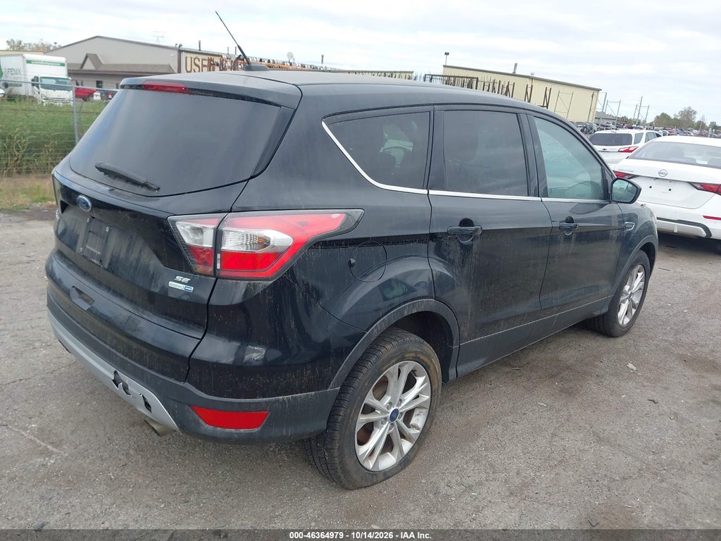 2017 Ford Escape SE photo 4