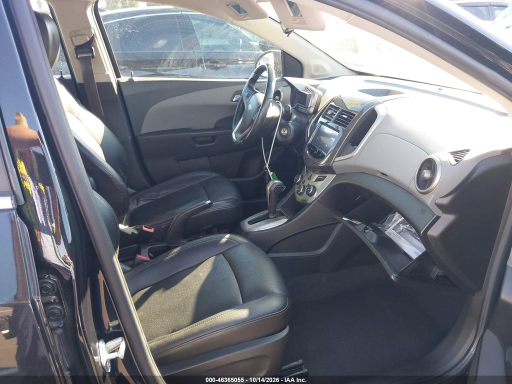 2014 Chevrolet Sonic LTZ Auto photo 5