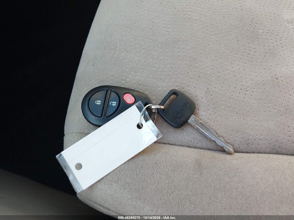 2011 Toyota Highlander Base V6 photo 11