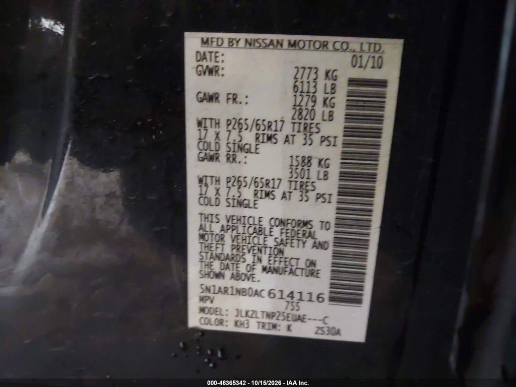 2010 Nissan Pathfinder SE photo 9