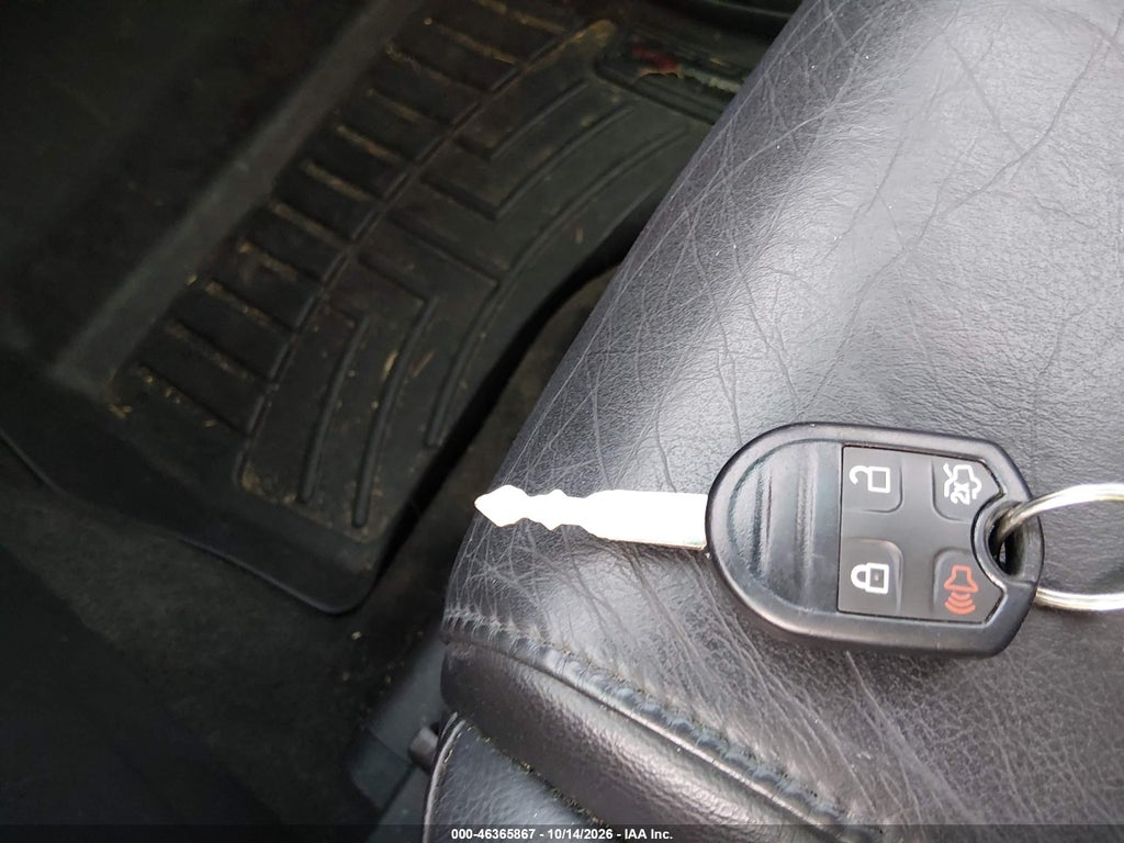 2013 Ford Explorer XLT photo 11