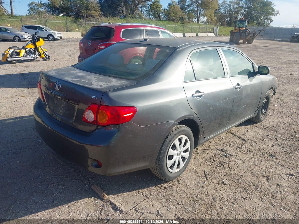 2010 Toyota Corolla LE photo 4