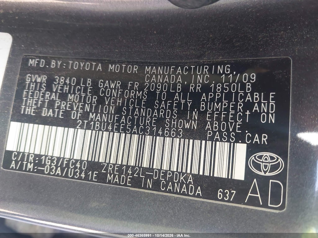 2010 Toyota Corolla LE photo 9