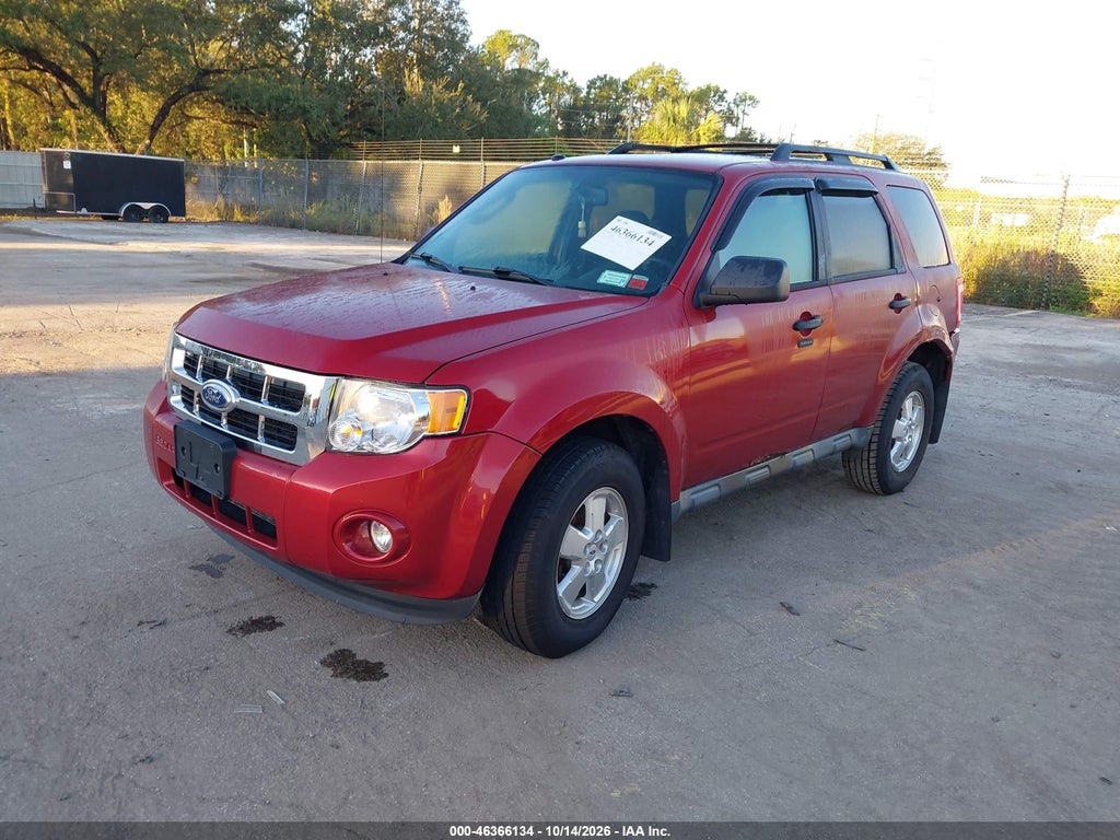 2012 Ford Escape XLT photo 2