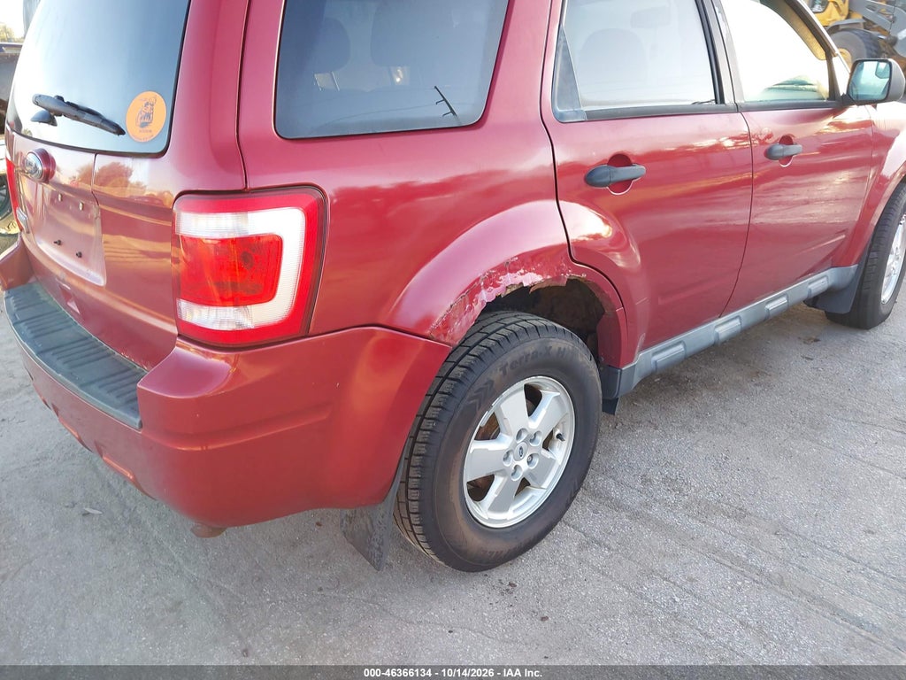 2012 Ford Escape XLT photo 6