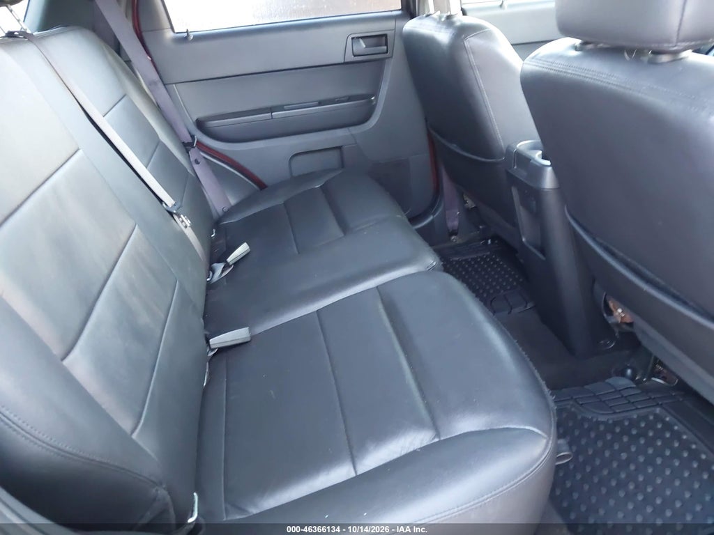2012 Ford Escape XLT photo 8