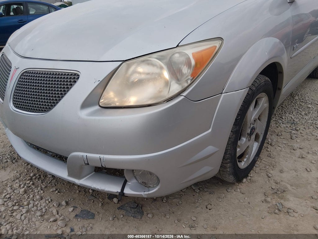 2005 Pontiac Vibe photo 6