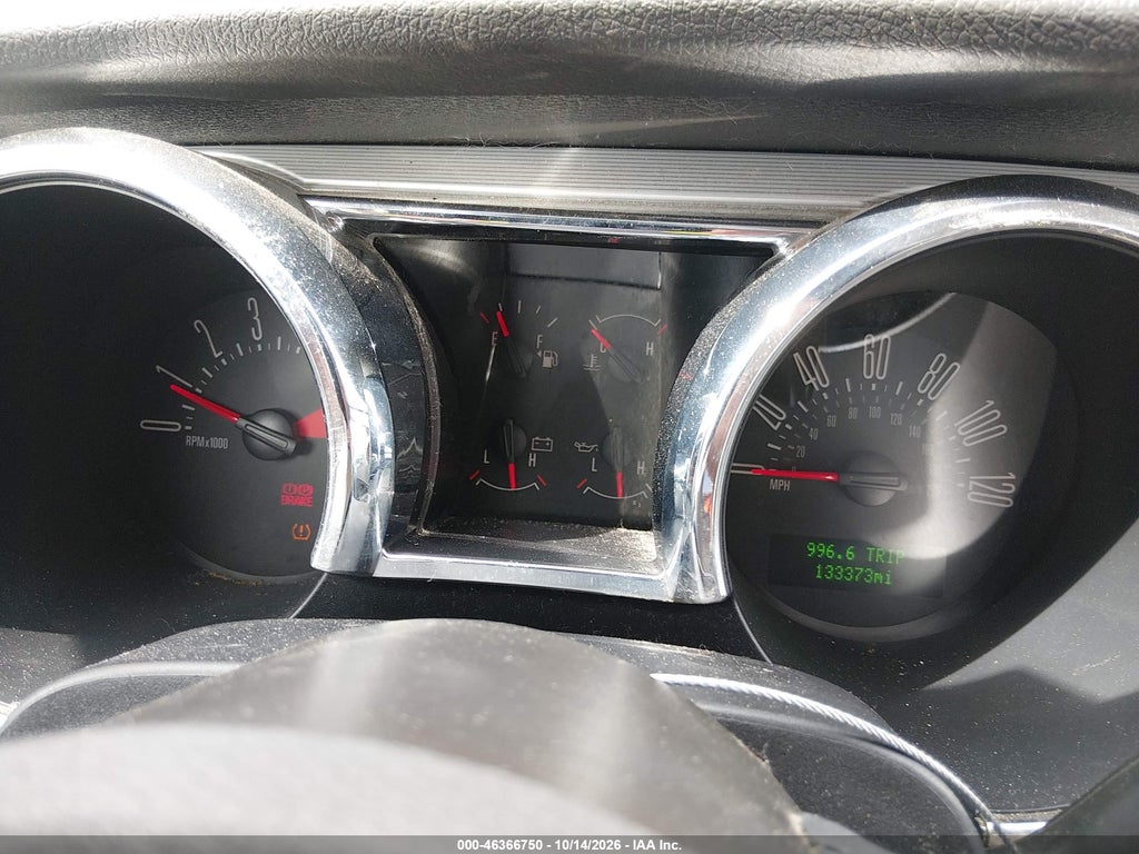 2009 Ford Mustang V6/V6 Premium photo 7