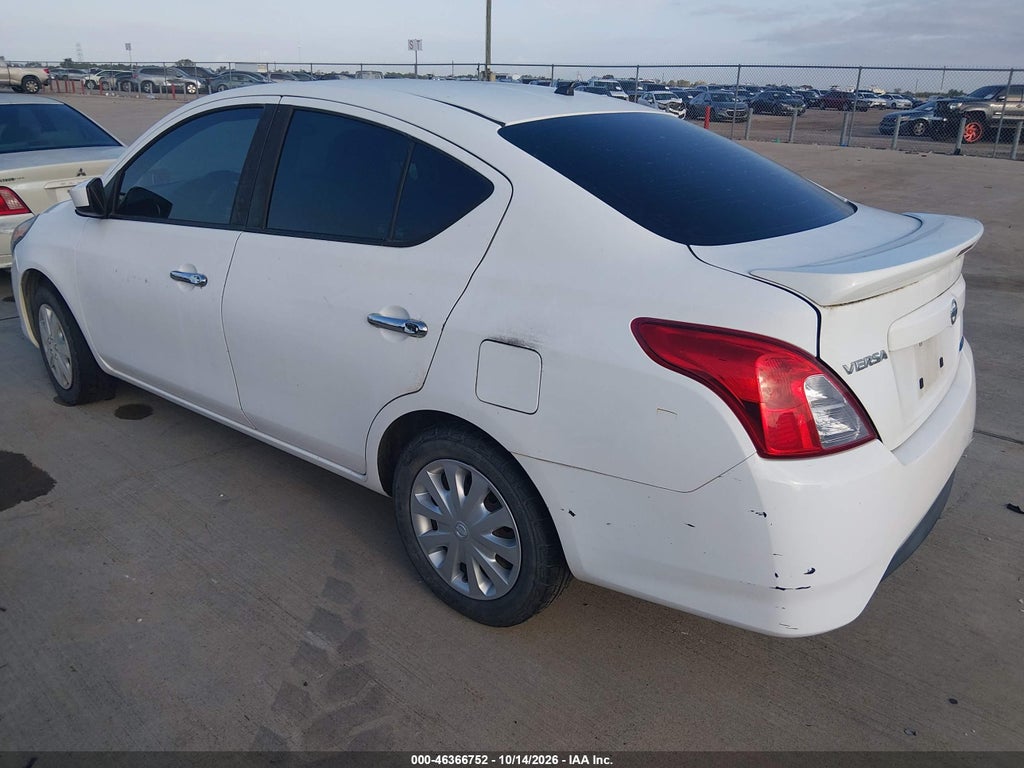 2016 Nissan Versa 1.6 S/1.6 S+/1.6 SL/1.6 SV photo 3