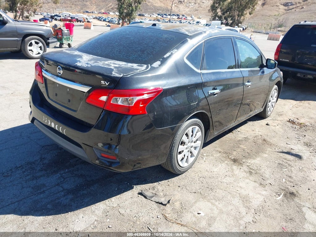 2016 Nissan Sentra SV photo 4