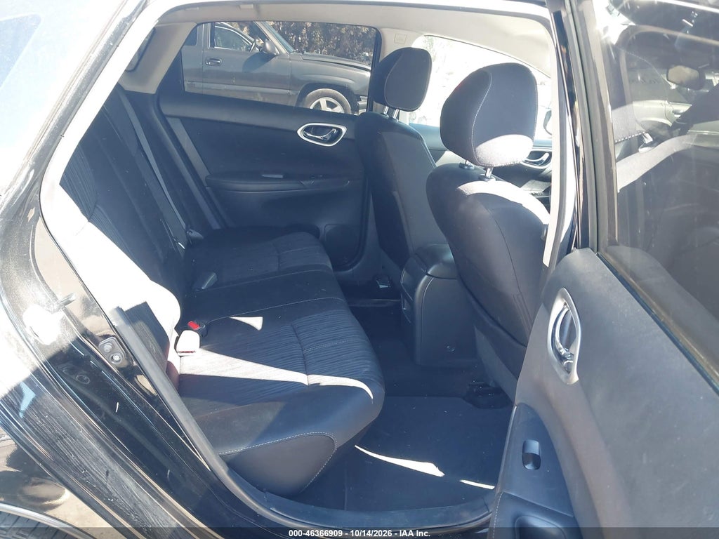 2016 Nissan Sentra SV photo 8