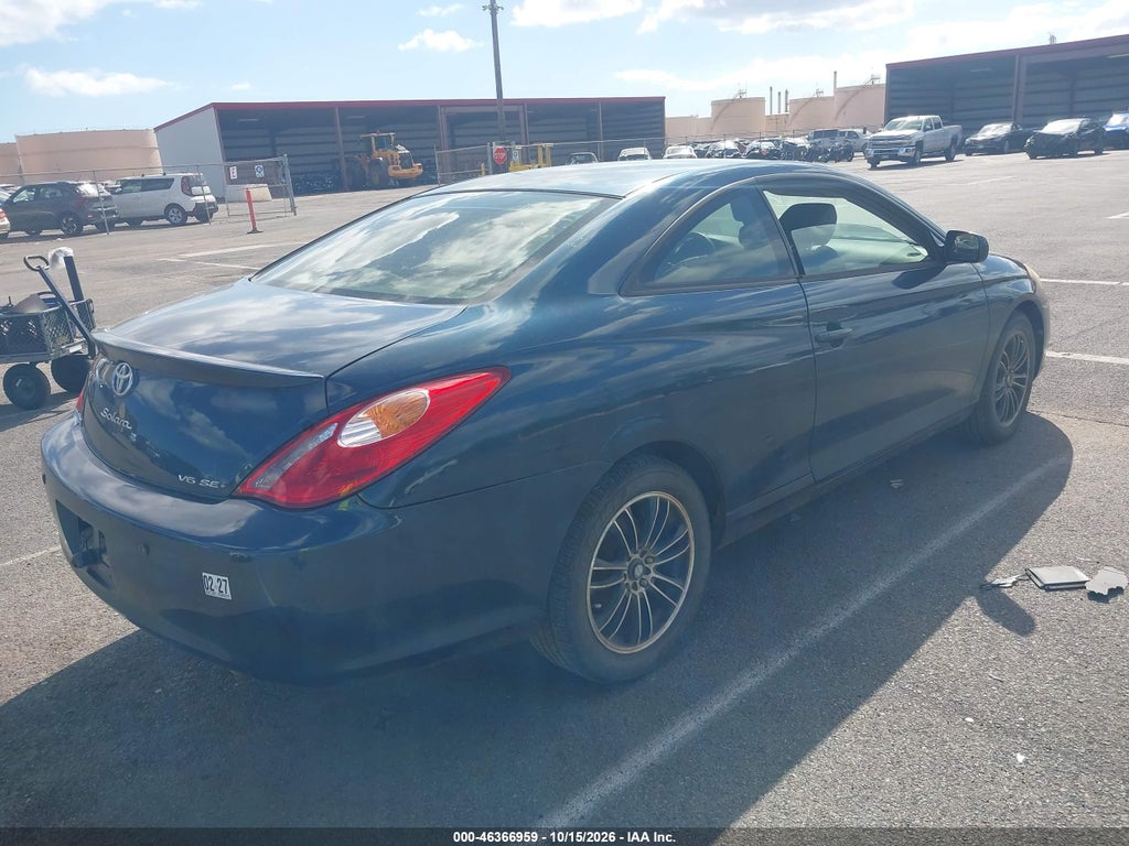 2005 Toyota Camry Solara SE V6 photo 4
