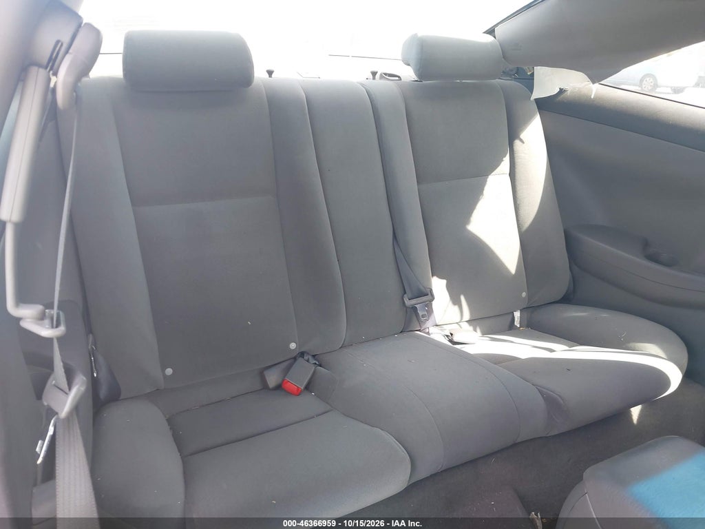 2005 Toyota Camry Solara SE V6 photo 8