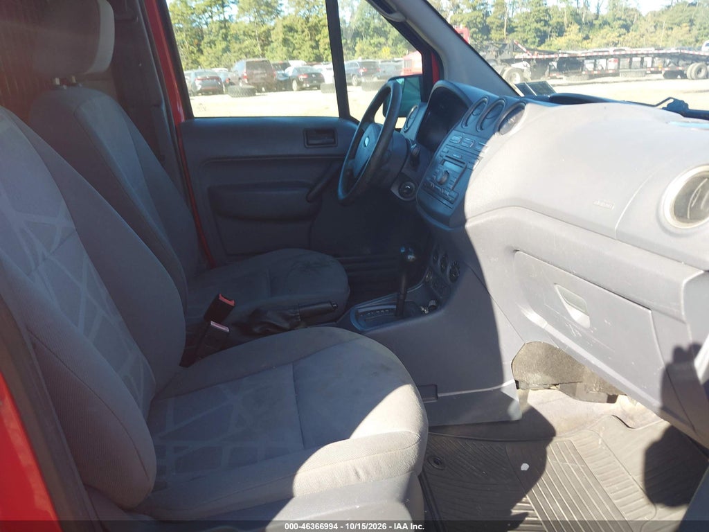 2011 Ford Transit Connect XLT photo 5