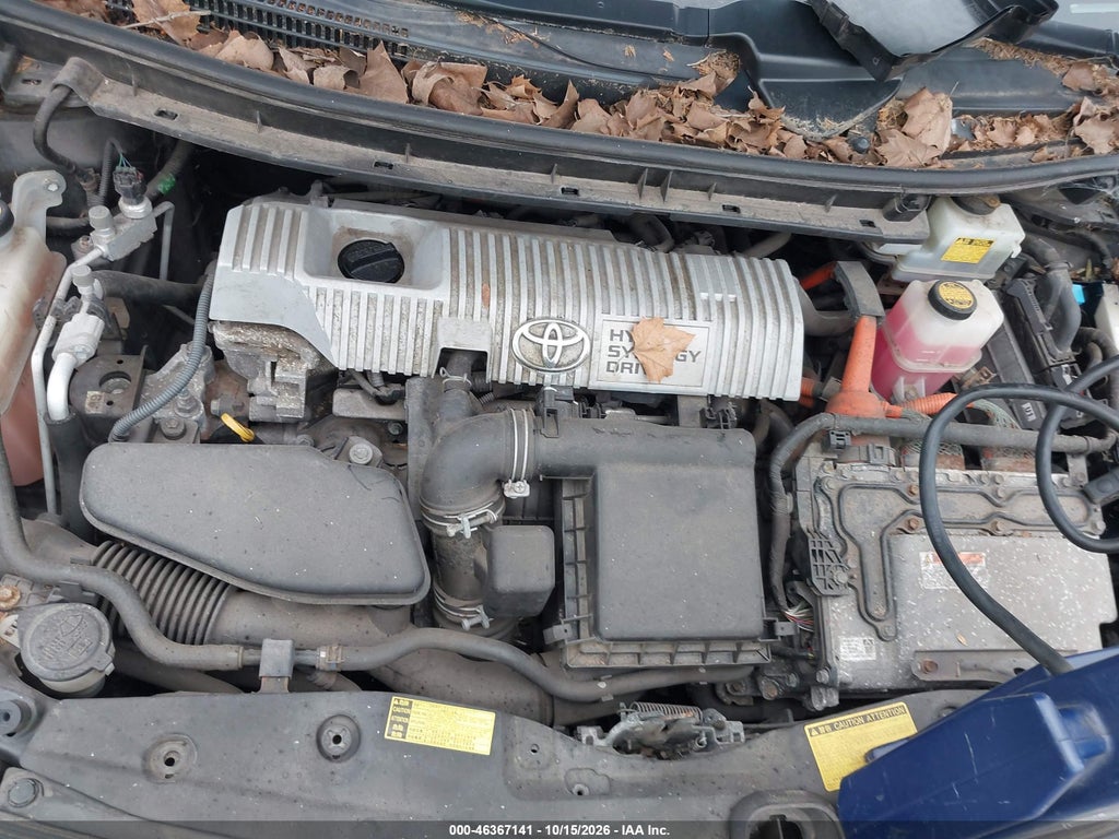 2010 Toyota Prius III photo 10