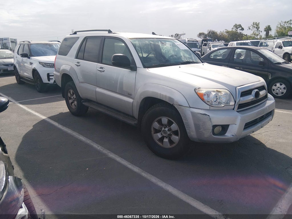 2006 Toyota 4RUNNER SR5 V6 photo 1
