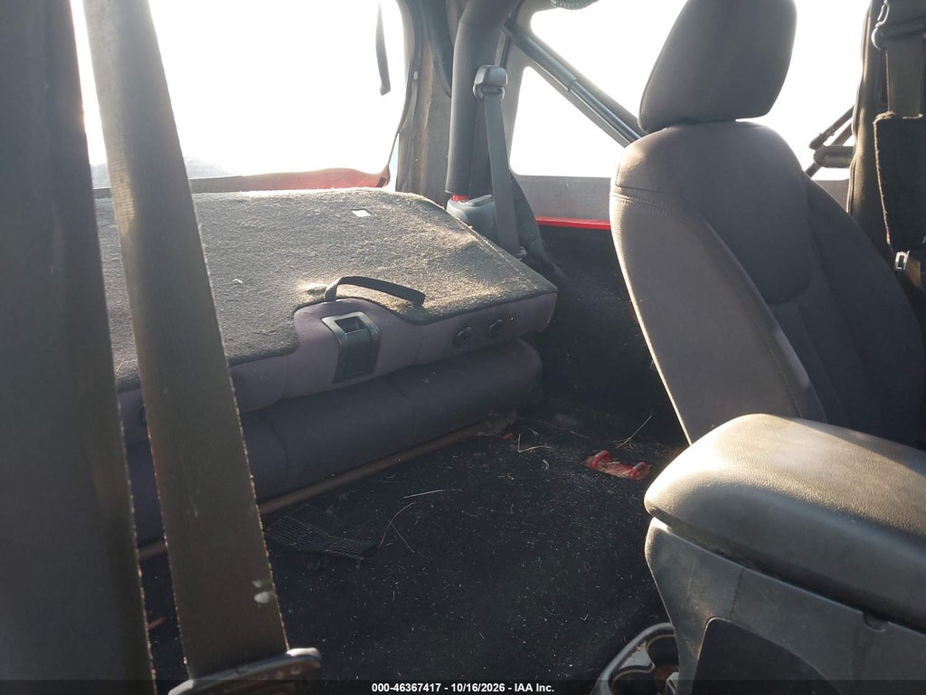 2013 Jeep Wrangler Sport photo 8