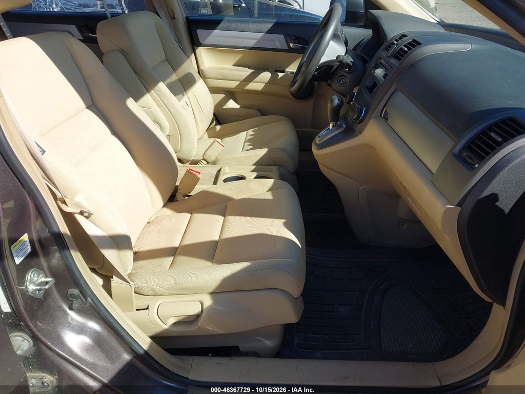 2011 Honda CR-V LX photo 5