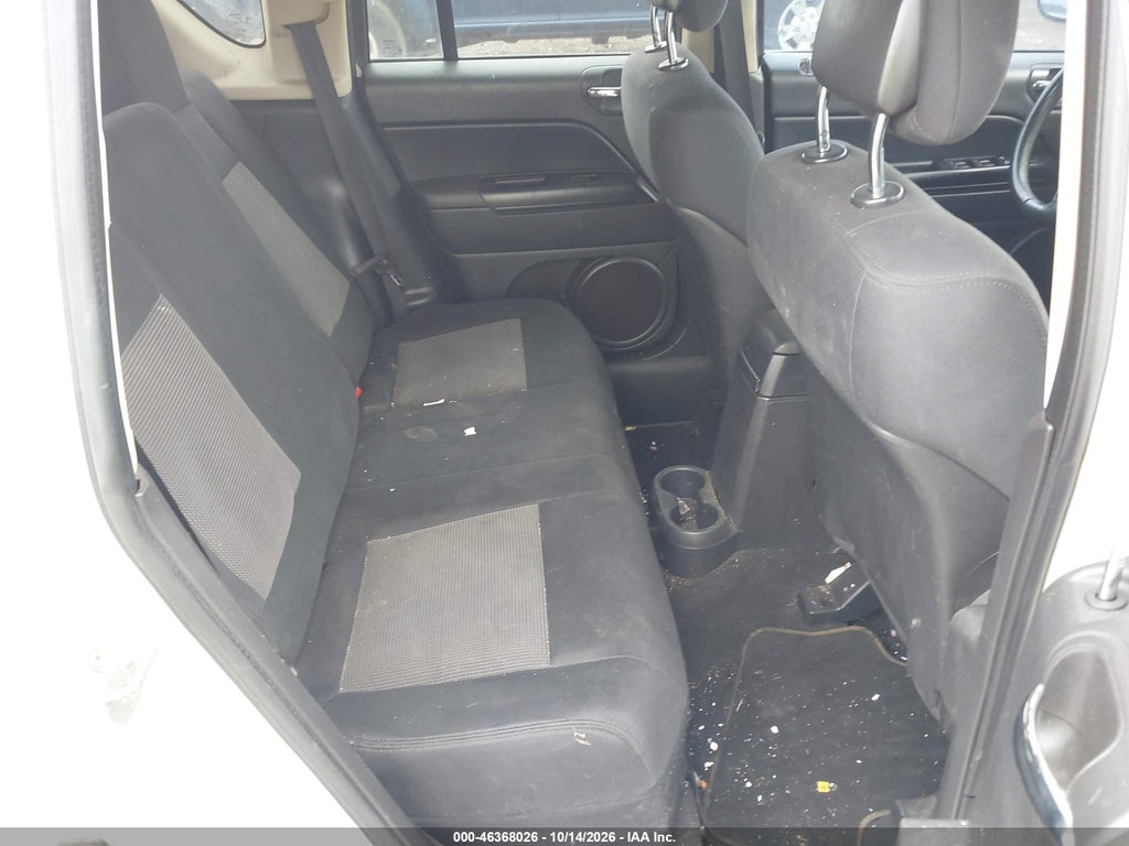 2012 Jeep Compass Latitude photo 8