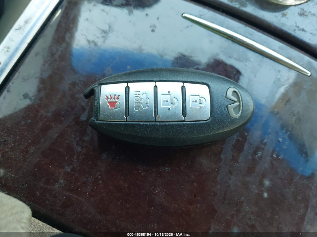 2015 Infiniti Q70L 3.7 photo 11
