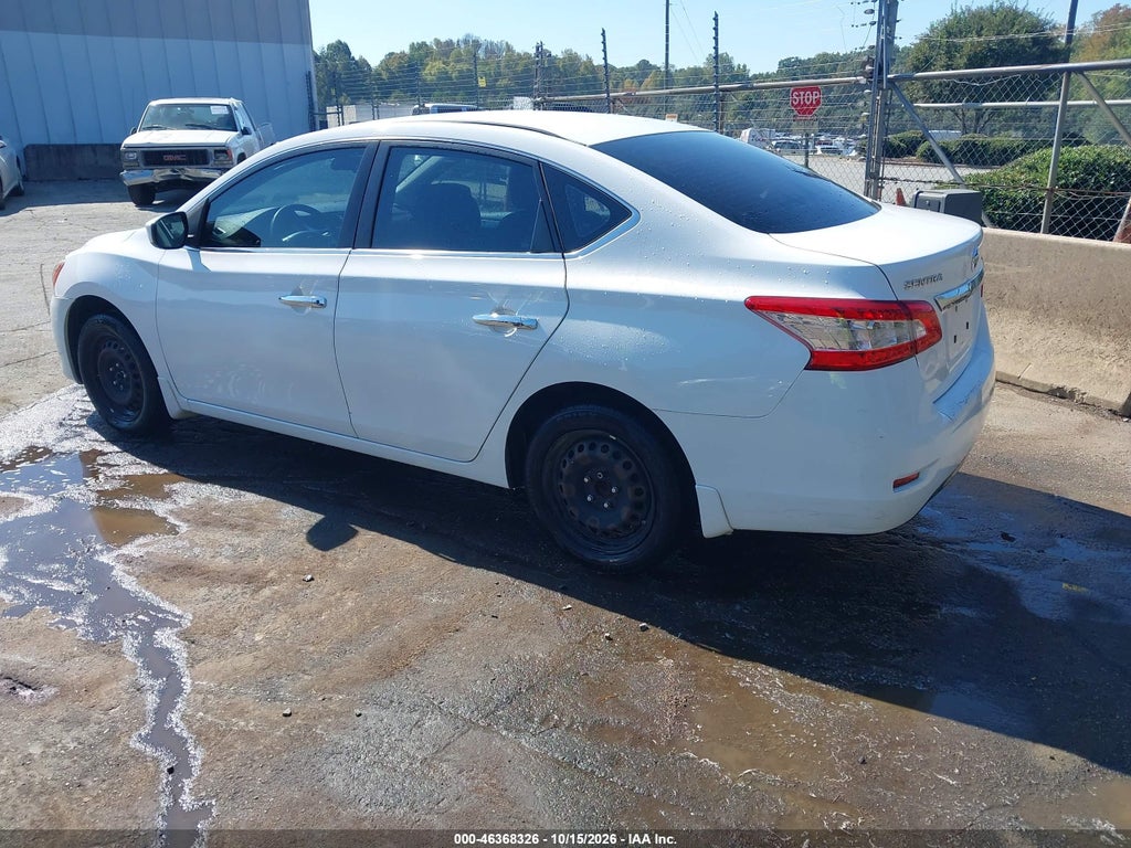 2015 Nissan Sentra S photo 3