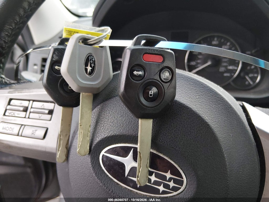 2011 Subaru Outback 2.5I Premium photo 11
