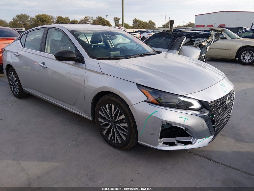 NISSAN ALTIMA 2025