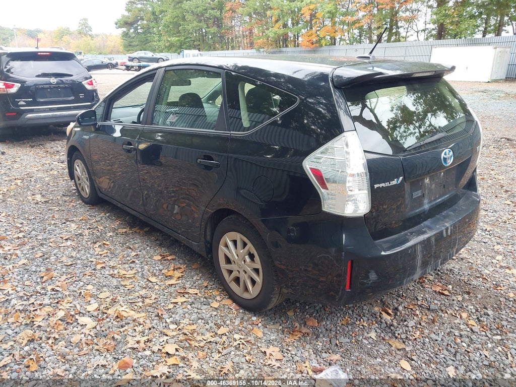 2012 Toyota Prius V Three photo 3