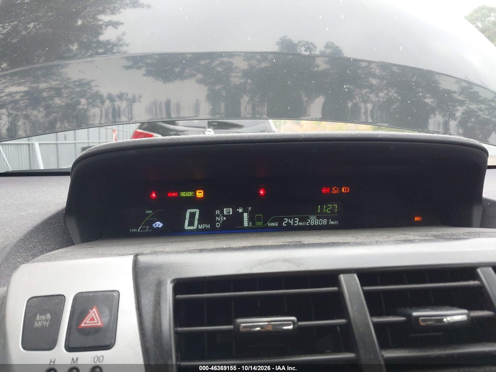 2012 Toyota Prius V Three photo 7