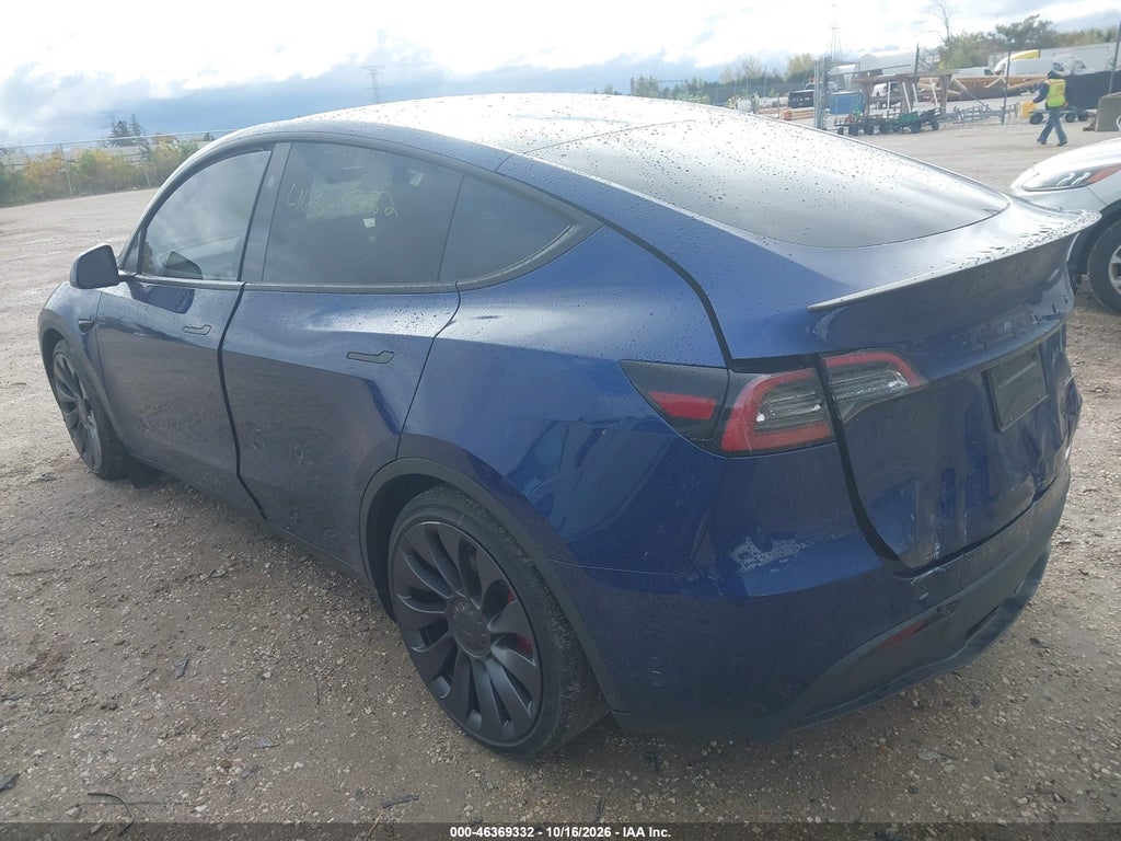 2024 Tesla Model Y Performance Dual Motor ALL-Wheel Drive photo 3