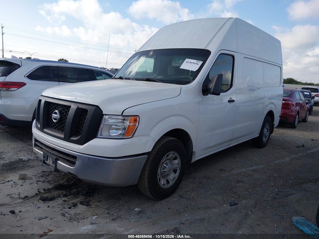 2018 Nissan NV Cargo NV2500 HD SV V6 photo 2