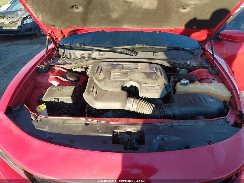 2016 Dodge Charger SXT photo 10
