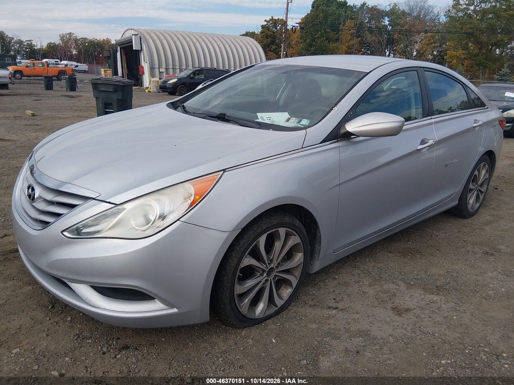 2011 Hyundai Sonata GLS photo 2