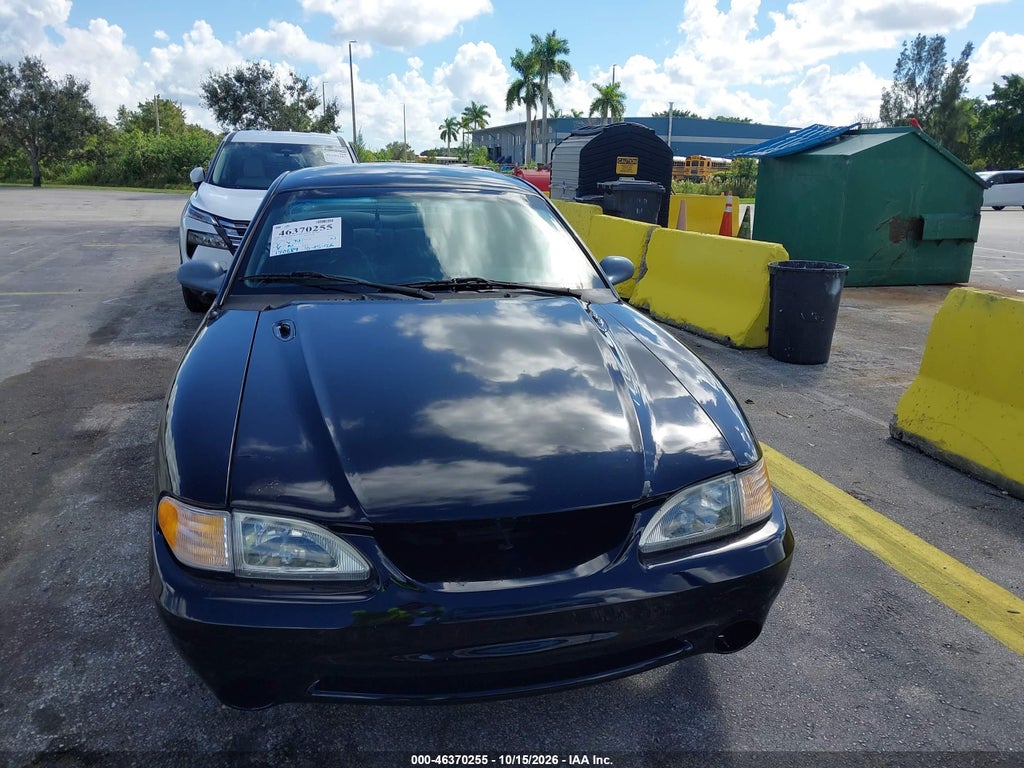 1995 Ford Mustang GT/GTS photo 6