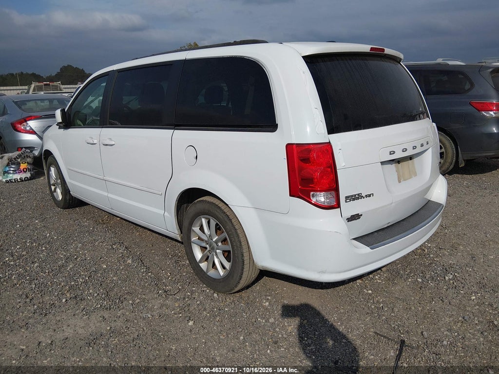 2015 Dodge Grand Caravan SXT photo 3