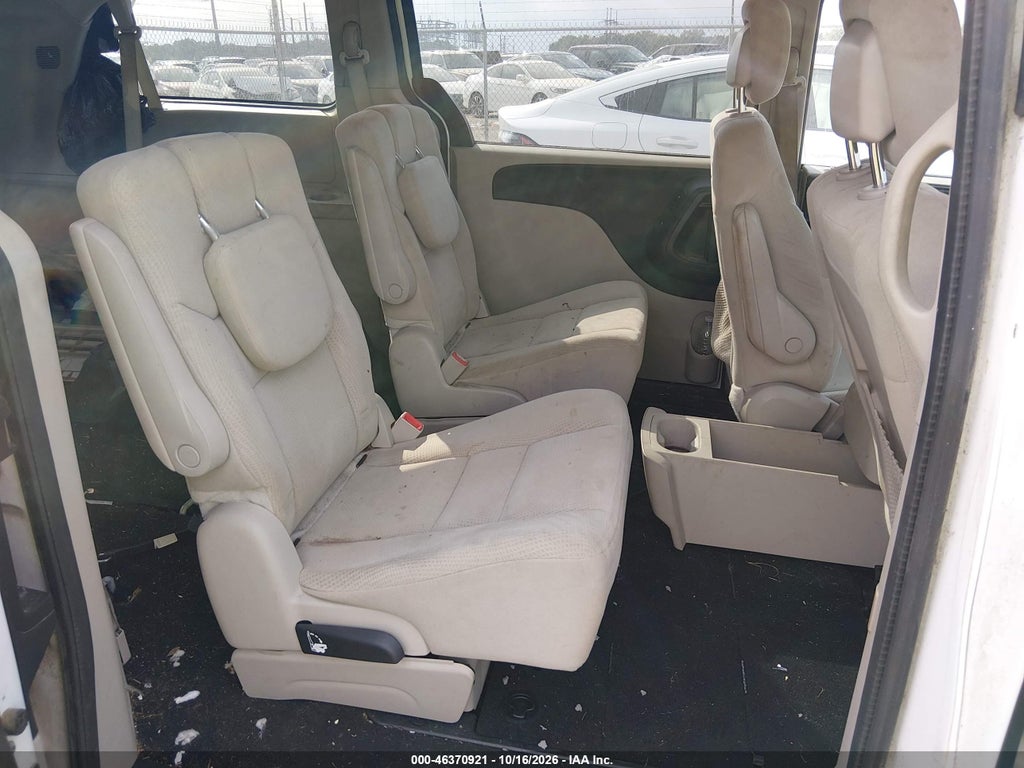 2015 Dodge Grand Caravan SXT photo 8