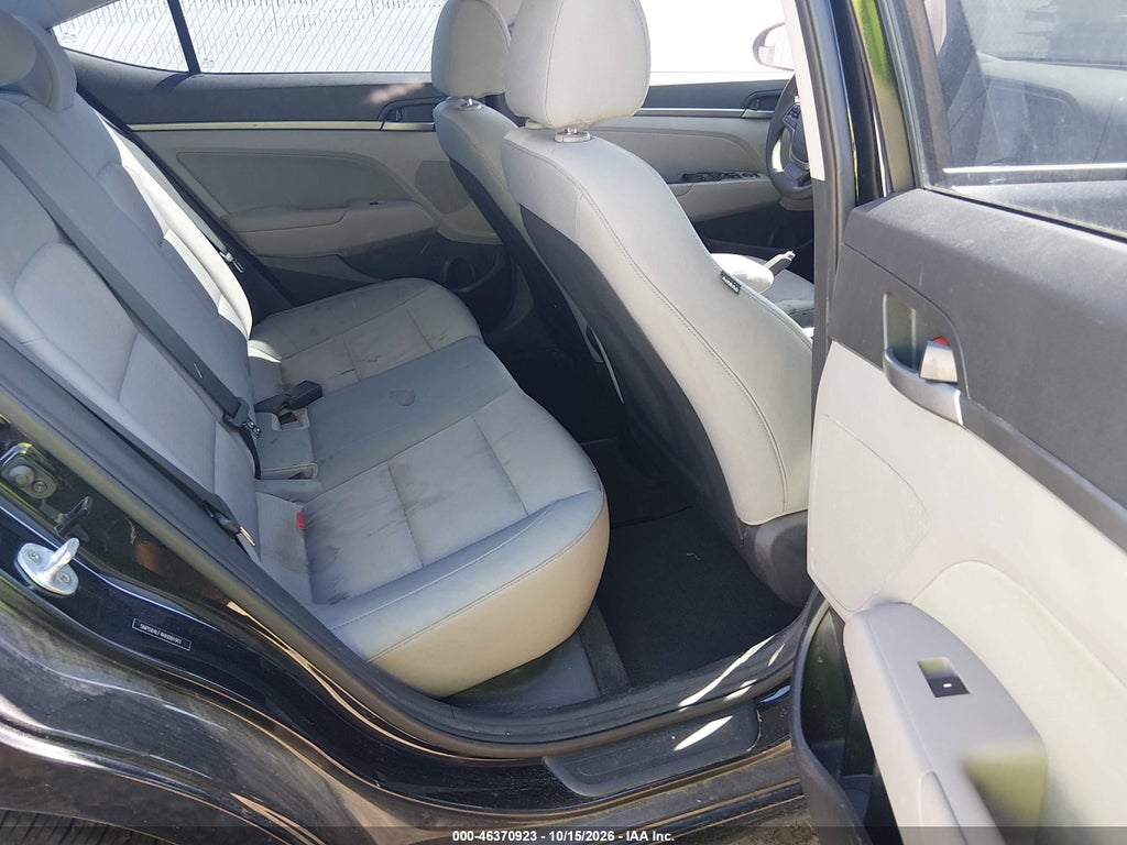 2017 Hyundai Elantra SE photo 8