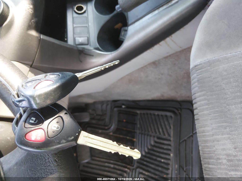 2010 Toyota RAV4 photo 11