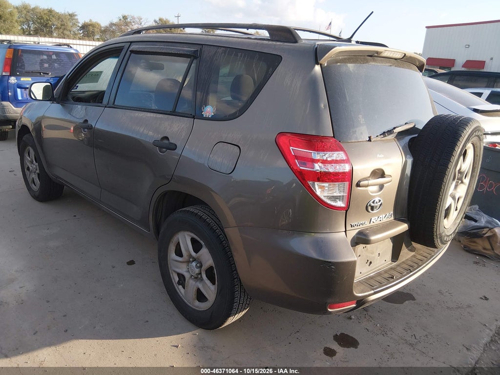 2010 Toyota RAV4 photo 3