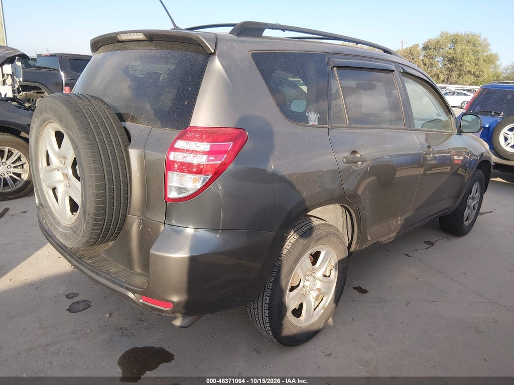 2010 Toyota RAV4 photo 4