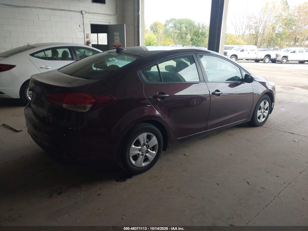 2018 Kia Forte LX photo 4