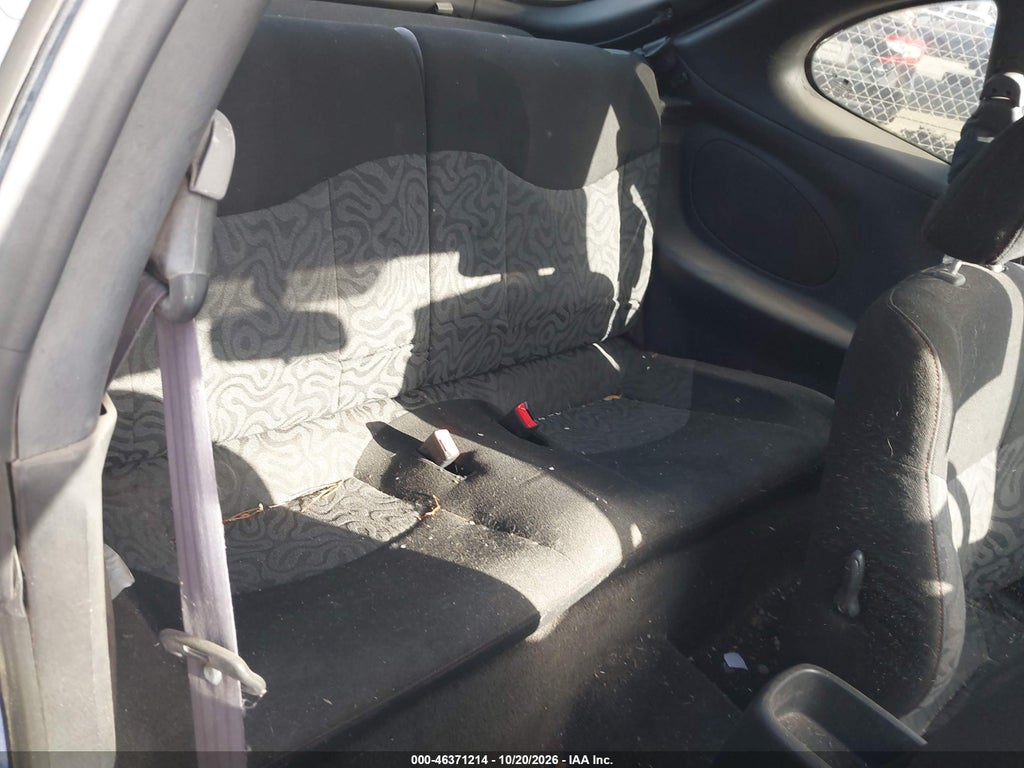 2000 Hyundai Tiburon Base PKG 1, 2 5/Base PKG 3 4 photo 8