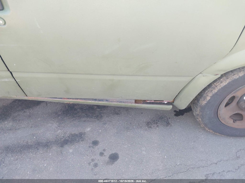 2004 Chevrolet Astro photo 6