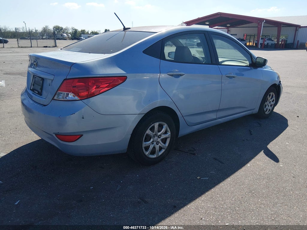 2014 Hyundai Accent GLS photo 4