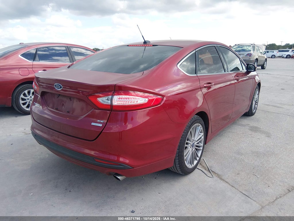 2014 Ford Fusion SE photo 4